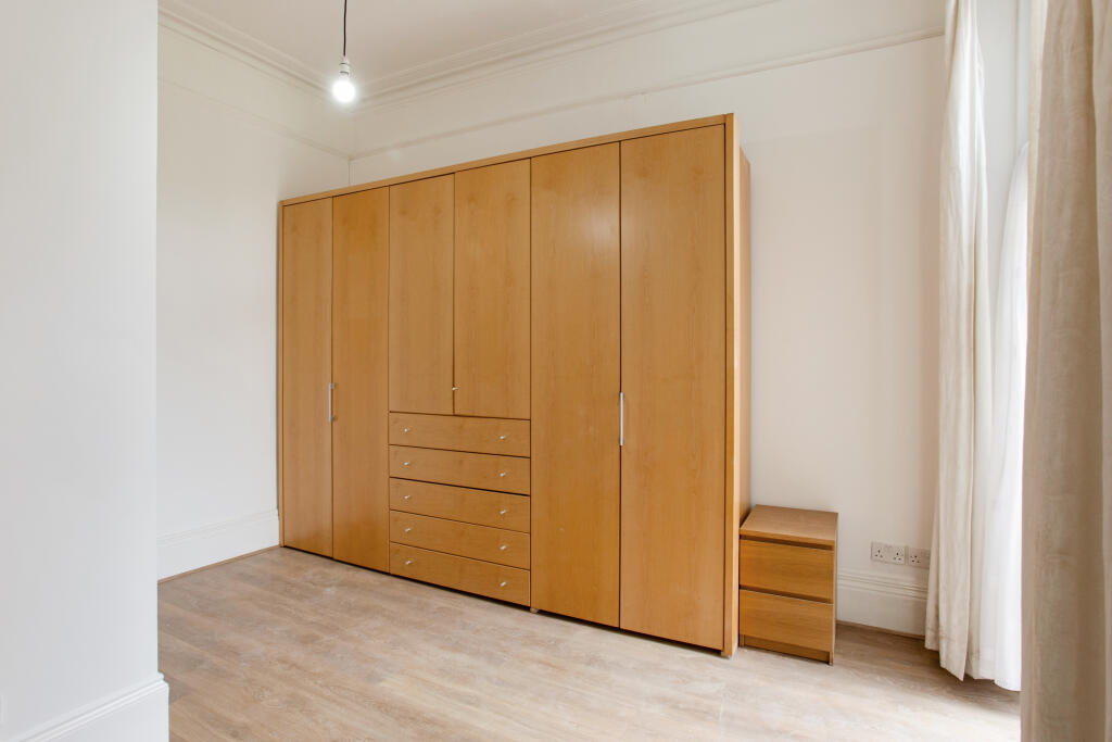 Flat 1, 49 Warwick R