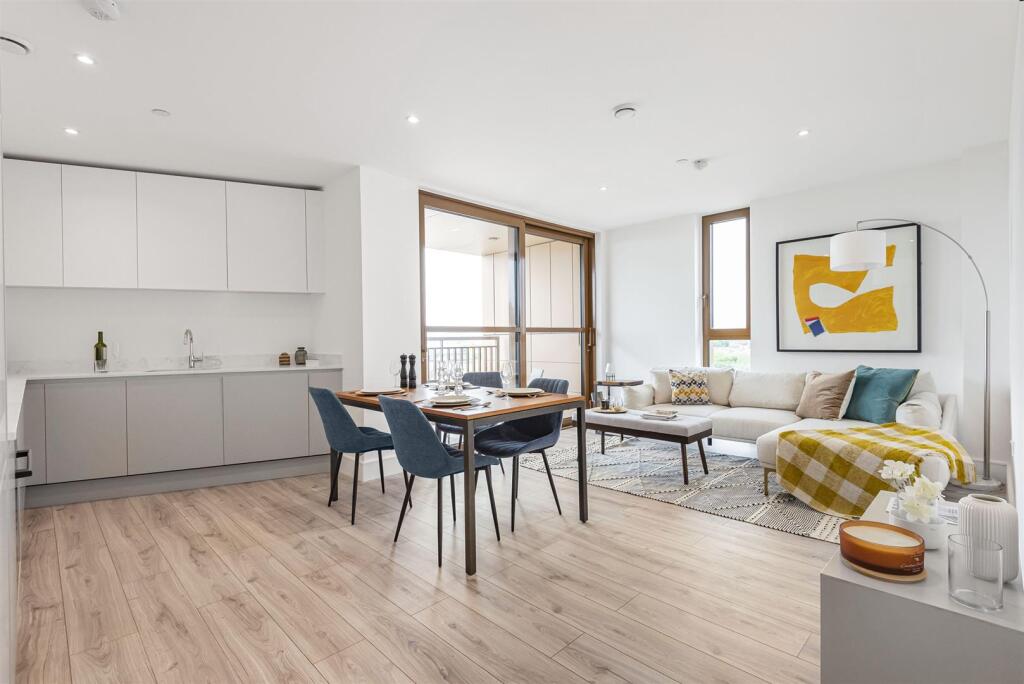 Rec and Kitchen.jpg