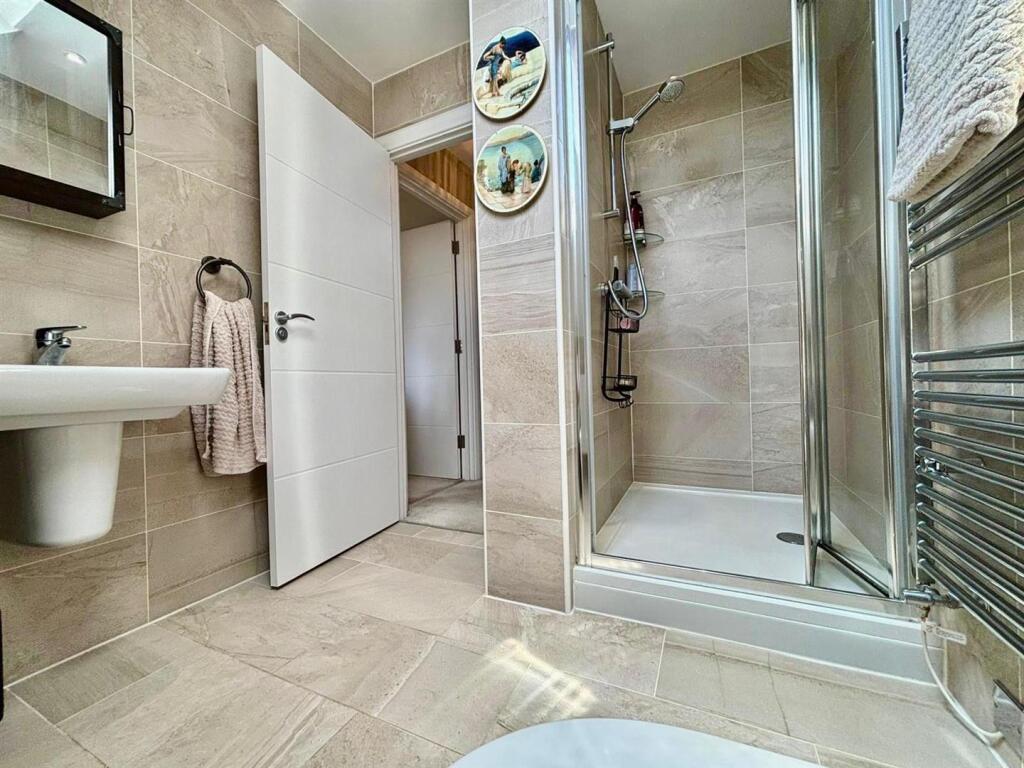 WhatsApp Image 2025-06-17 at 11.51.47_44703fc3.jpg