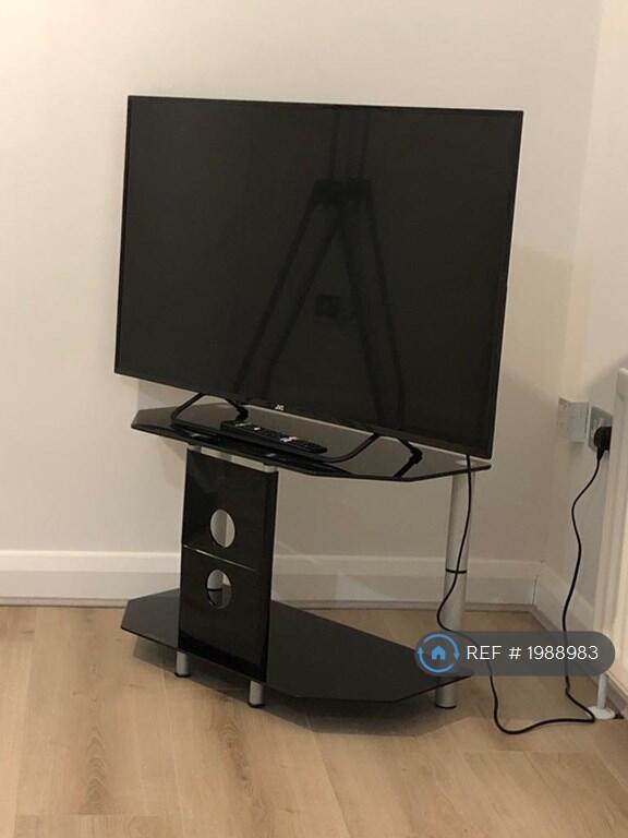 Room Tv