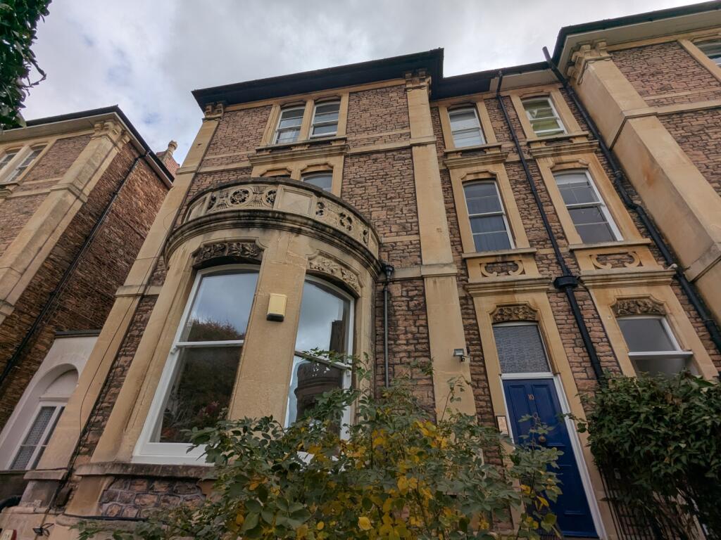 PXL_20251022_121437027