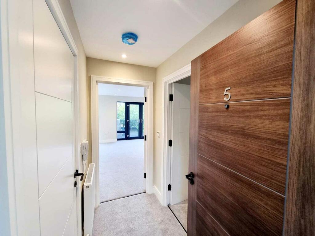 9a136b0d-c99d-4e7f-bd5f-21c02d1c8e79