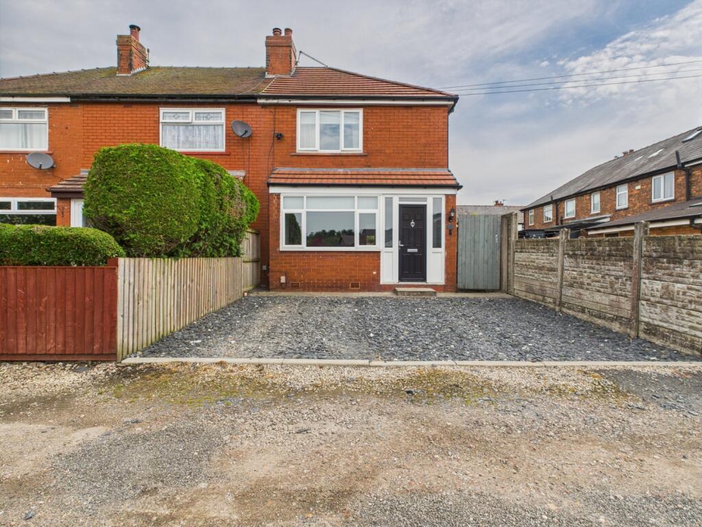 CAM04634G0-PR0045-STILL002