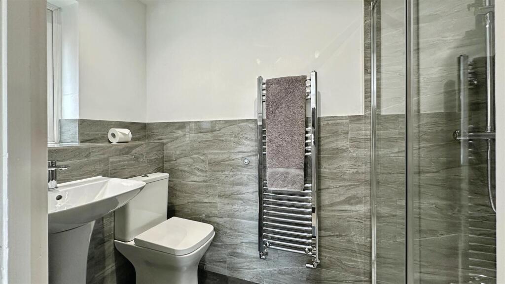 a26ac311--47CE-86DE-EBCAD2BD0816-66306-0000156C2C4