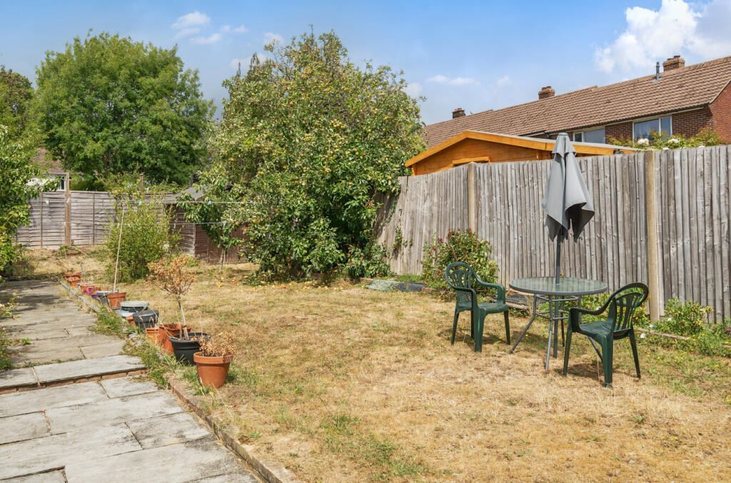 1328515-9-6878da9...