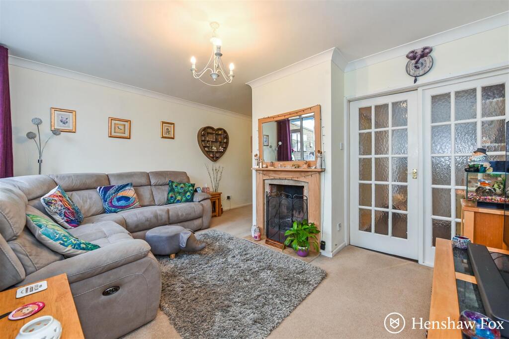 Ph10_5687974 - Copy.jpg