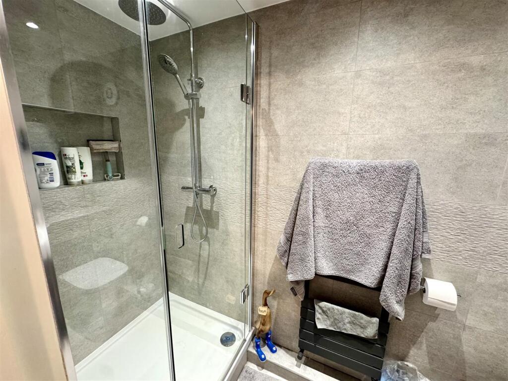 GROUND FLOOR WC