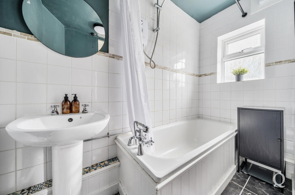 f451b921-6202-46c...