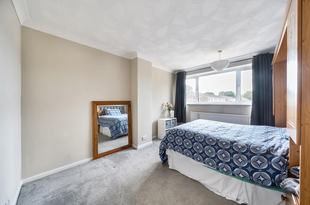 1343292-11-68a746...