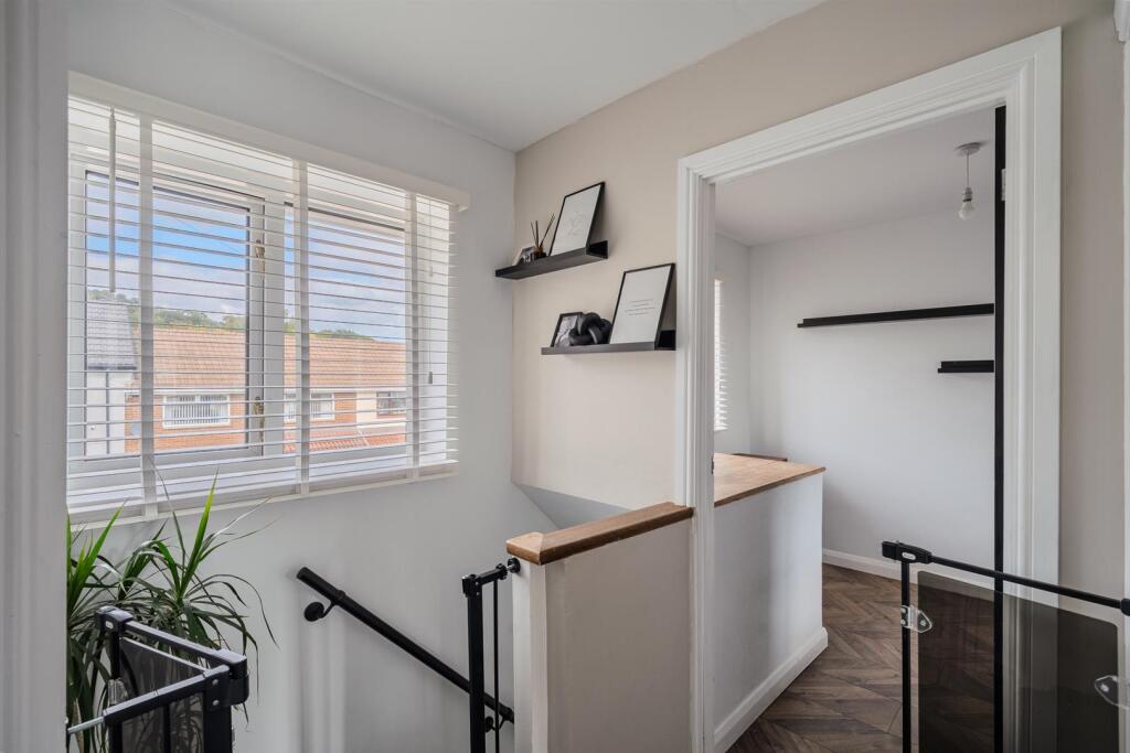 57 Mynydd Maen Road-11.jpg