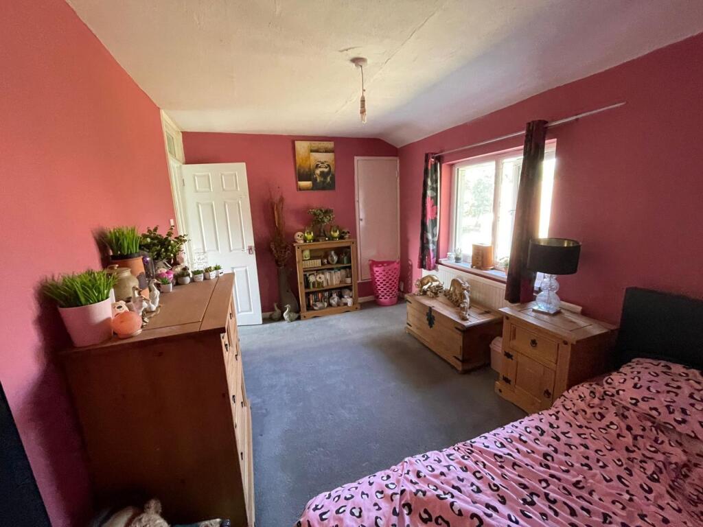 3a3b3e44-ad60-4f46-8385-927a1d8d2ff7 T202508201057.jpg