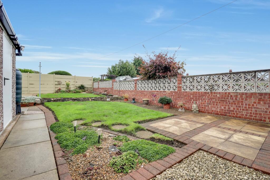 17- Julia Michel EweMove Pontefract
