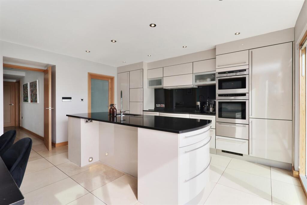 Walney Barn Aylestone Hill - (61).jpg