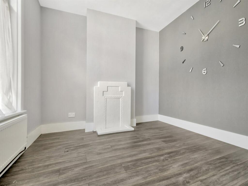Sitting+Room