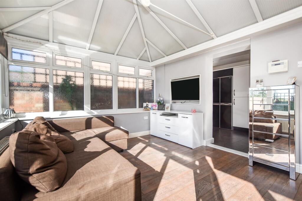 Family Room/Dining Room