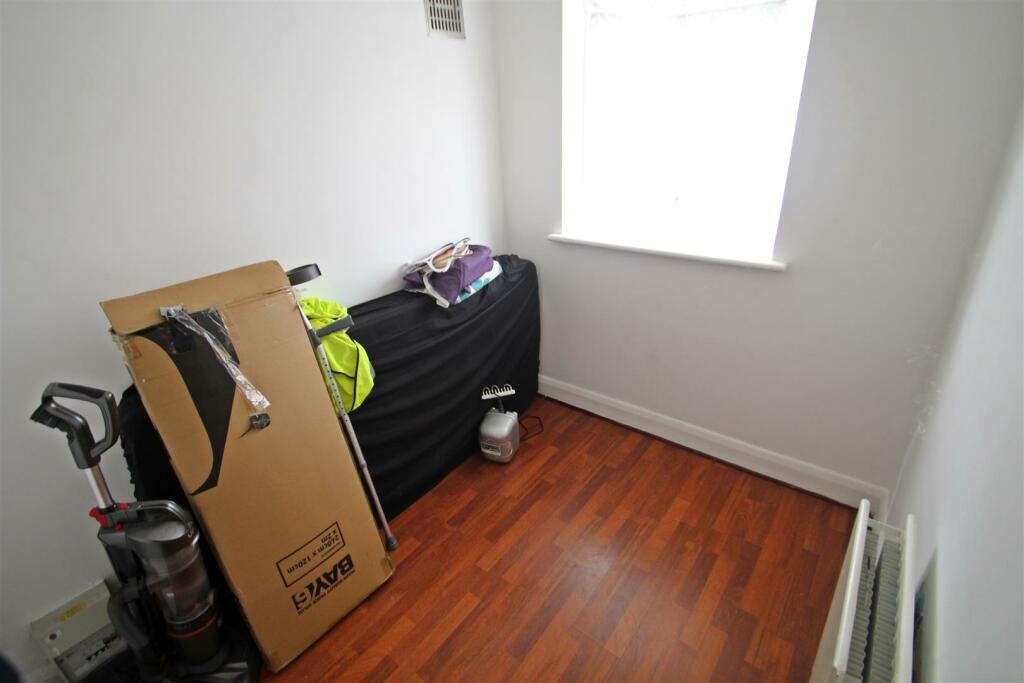 bed4.JPG