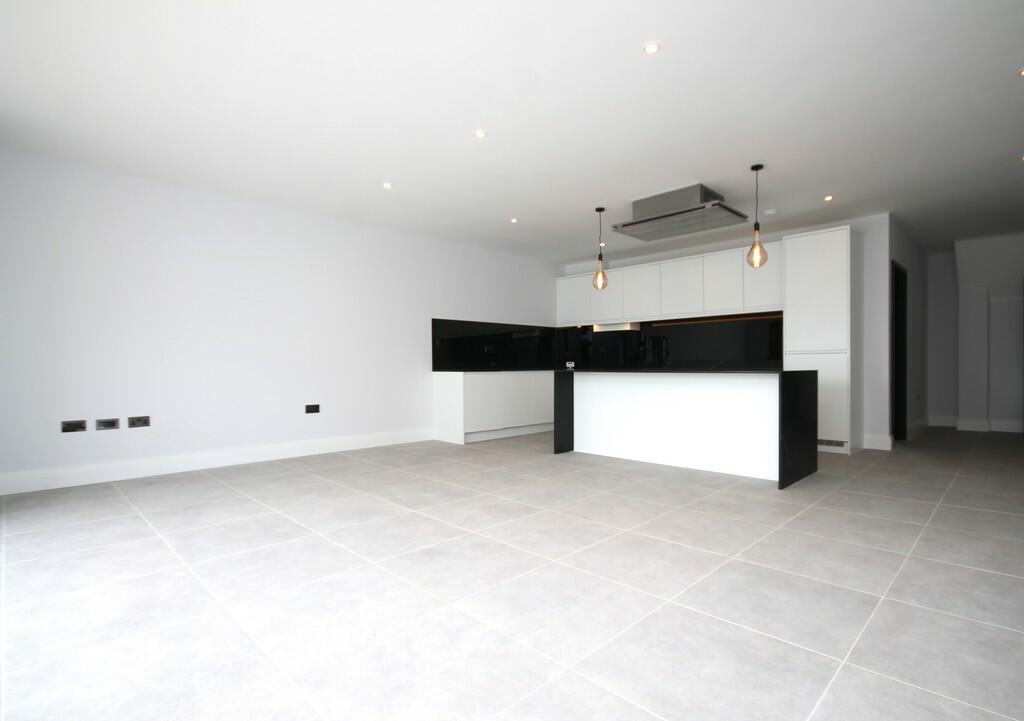 Wide kitchen 