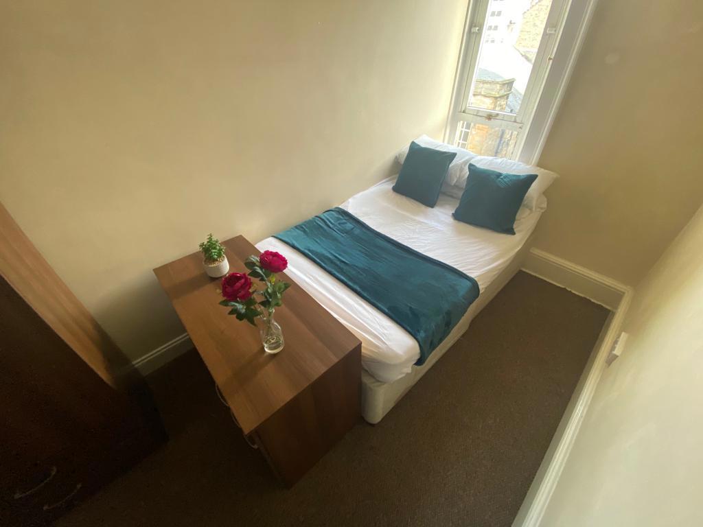 6_16007654206869.jpe