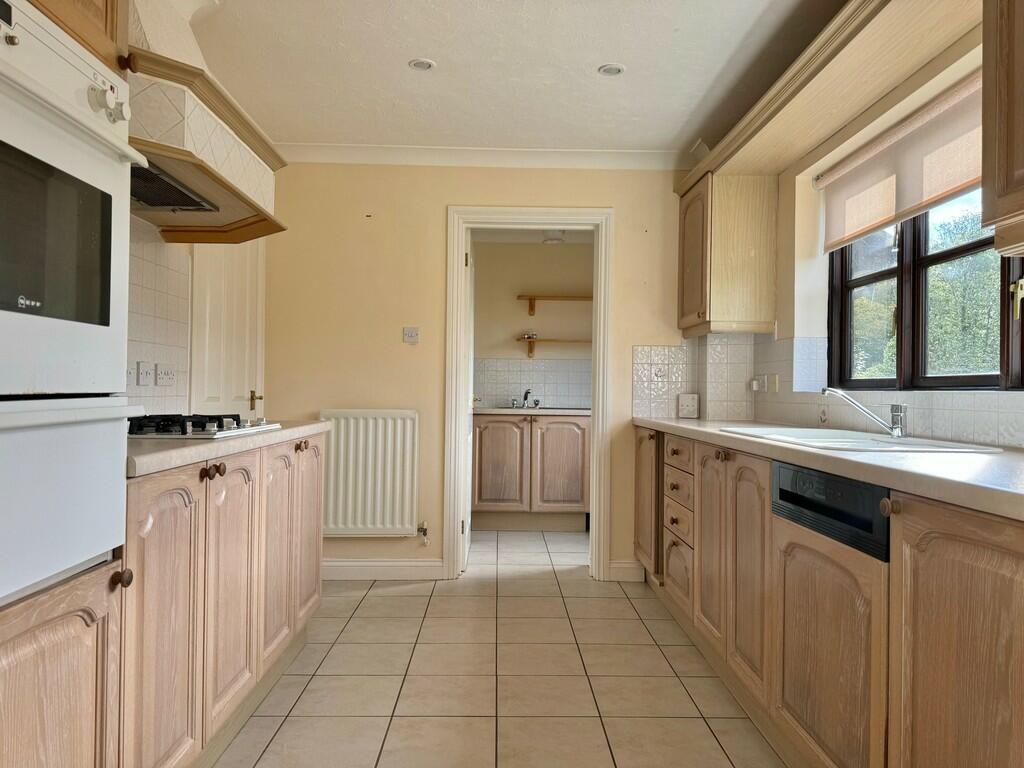 kitchen utility r...