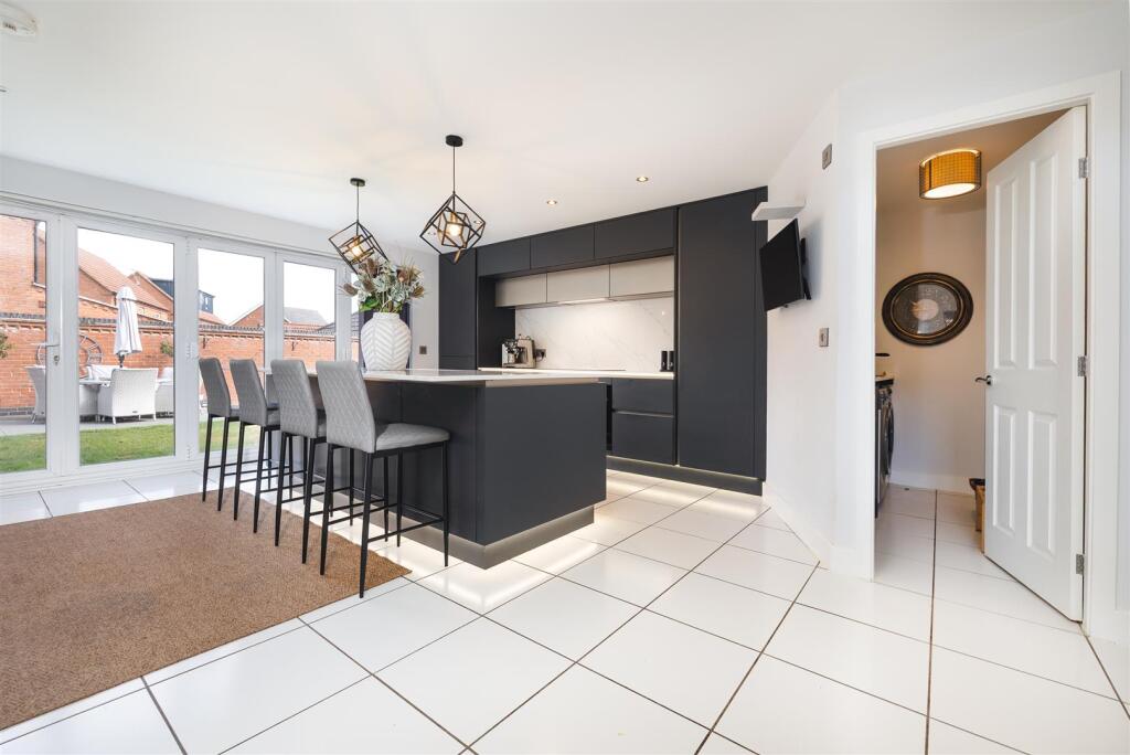 19 Frances Way, Ibstock