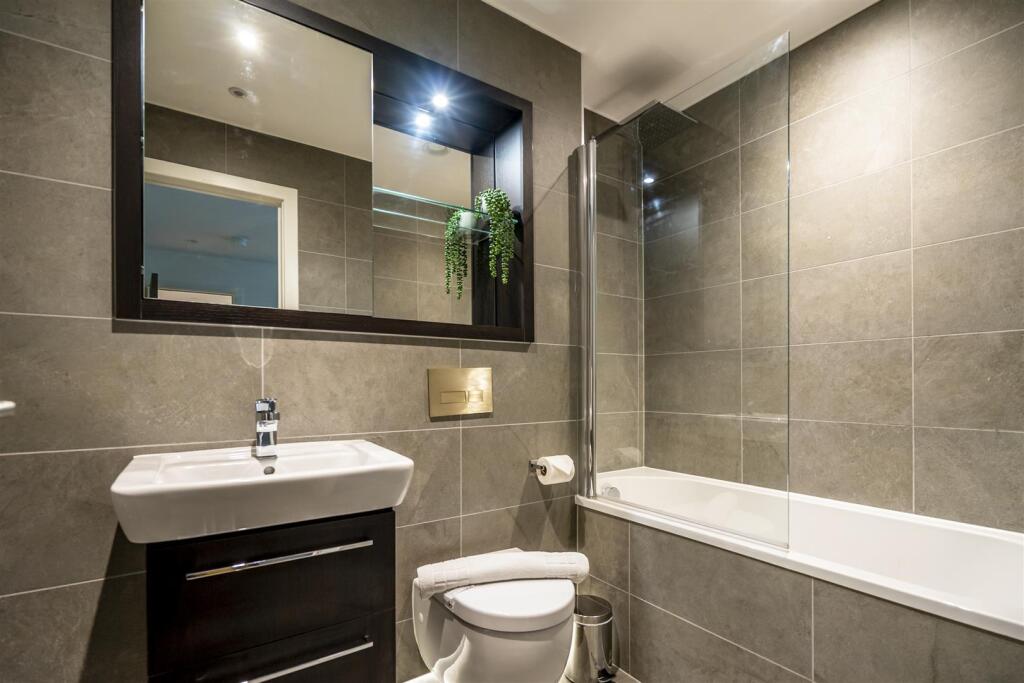 ryedale house 503 stays-20.jpg