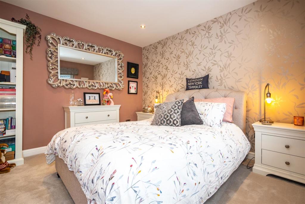 Bedroom 2 Aspect 2.jpg