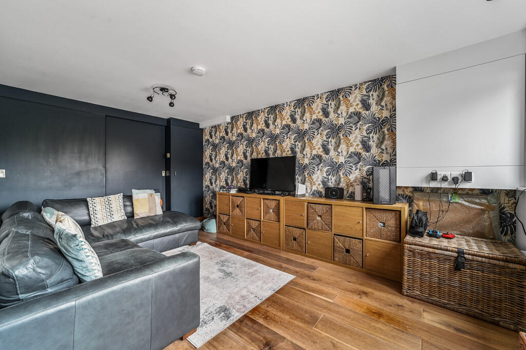 PT-DB(WP)-LaurelL...