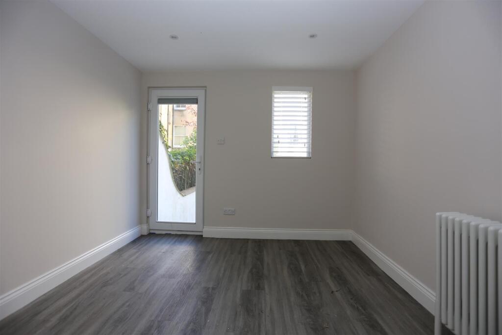 GFF, 4, St Michaels Place (8).JPG