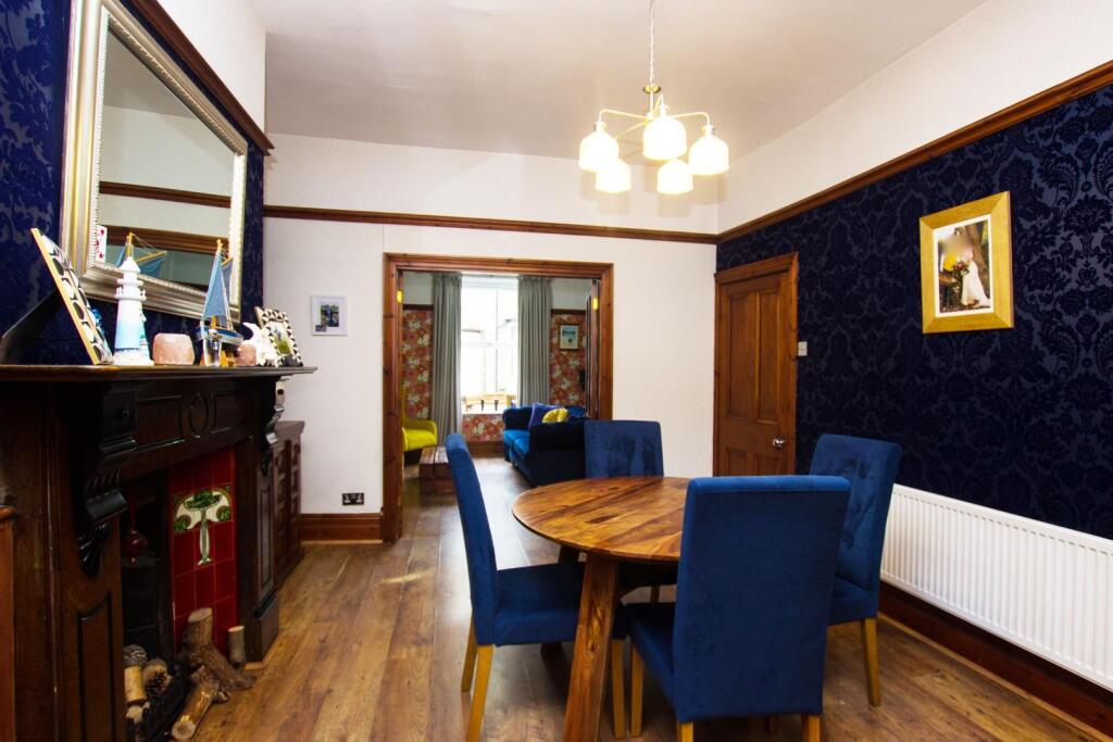 Almond Street (12).jpg