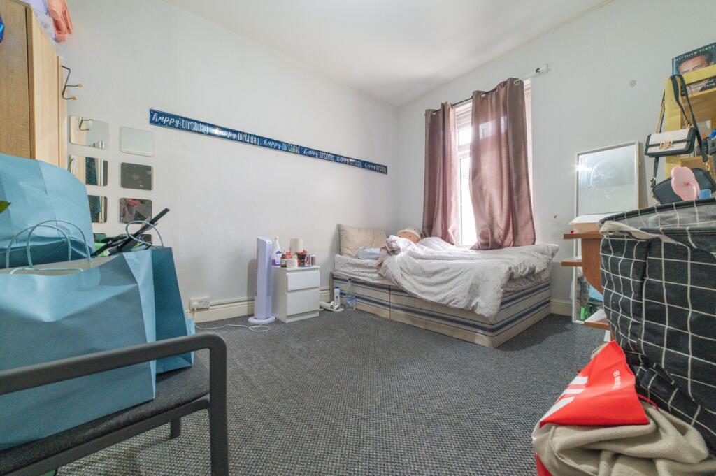 Call 02920 454555 to secure your viewing_8