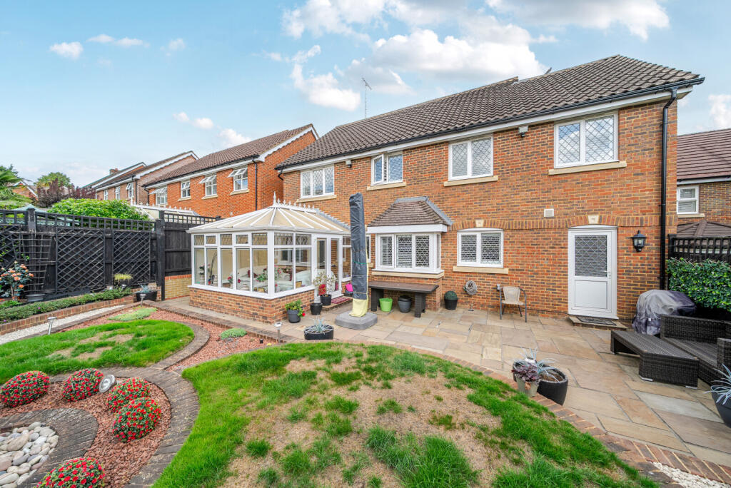 1340840-2-689de6e...