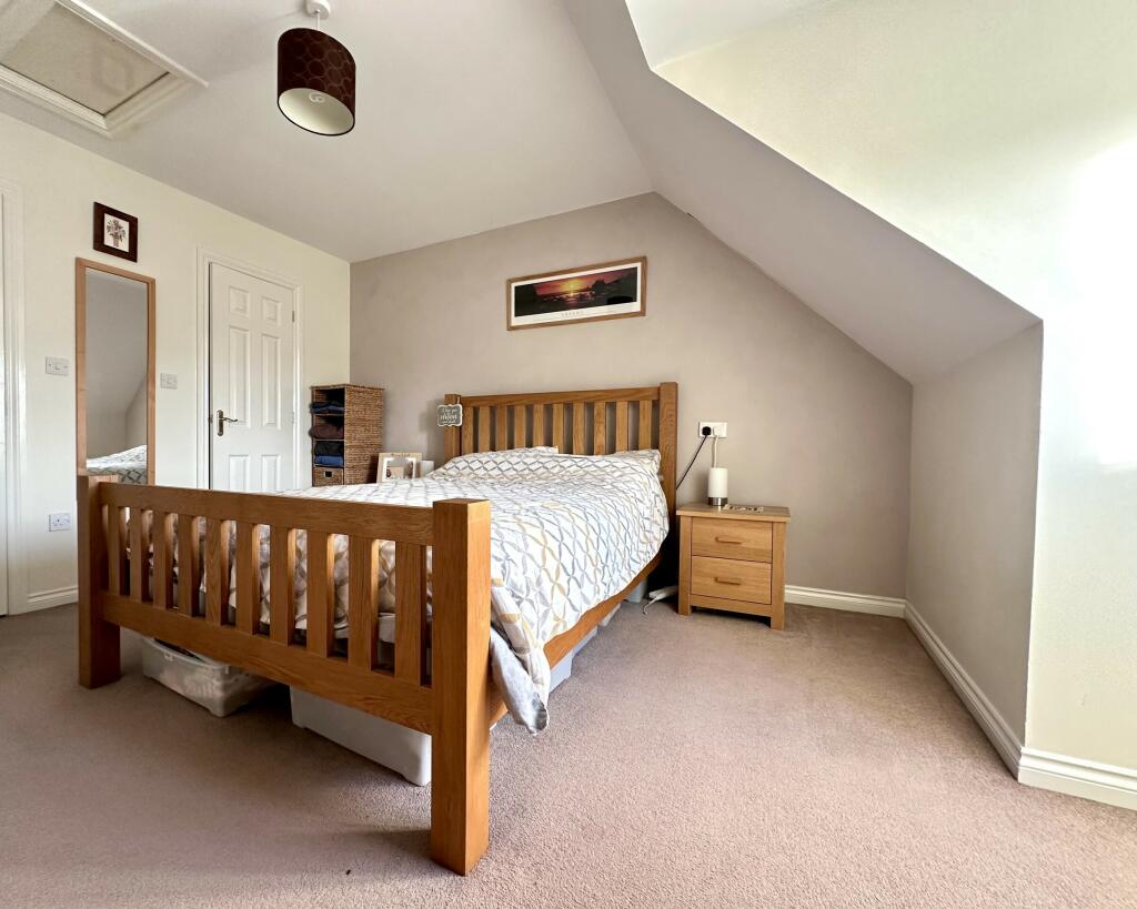 Bed 1 (2)