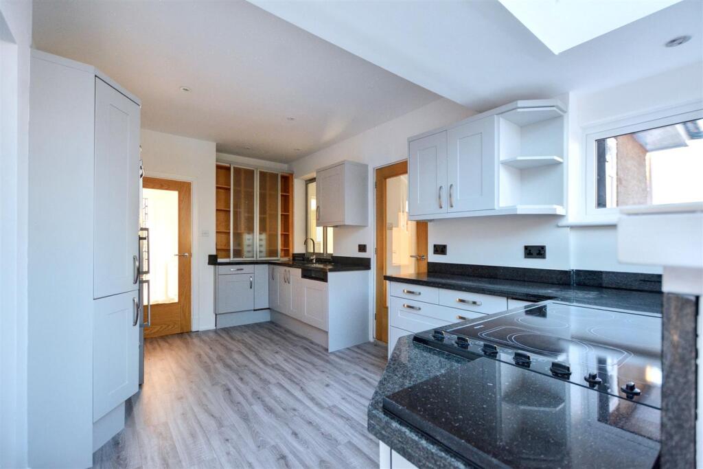 Kitchen Diner_2.jpeg