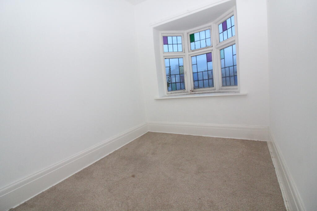 Bedroom 2 T202512031641.jpg