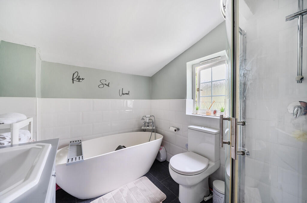 1299926-26-682f15...