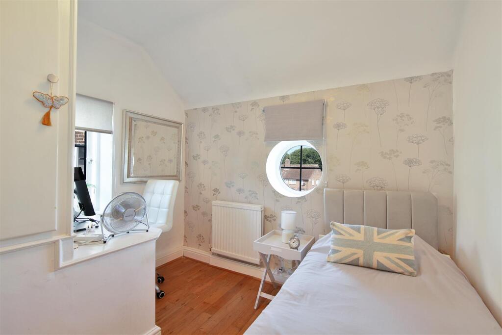 31 Moyne Place - F8w14sCJ9XMv7LSn3hB8.jpg