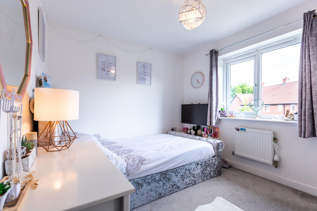 Robinson David Estate Agents 27 Cornflower Way Hig