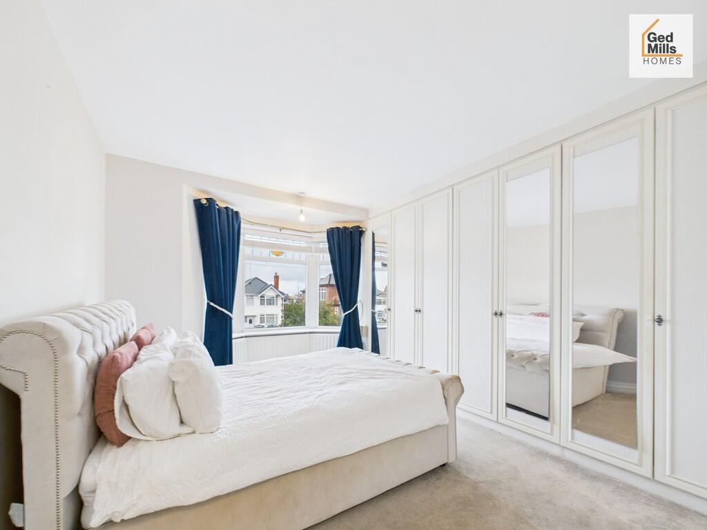 CAM02899G0-PR0070...