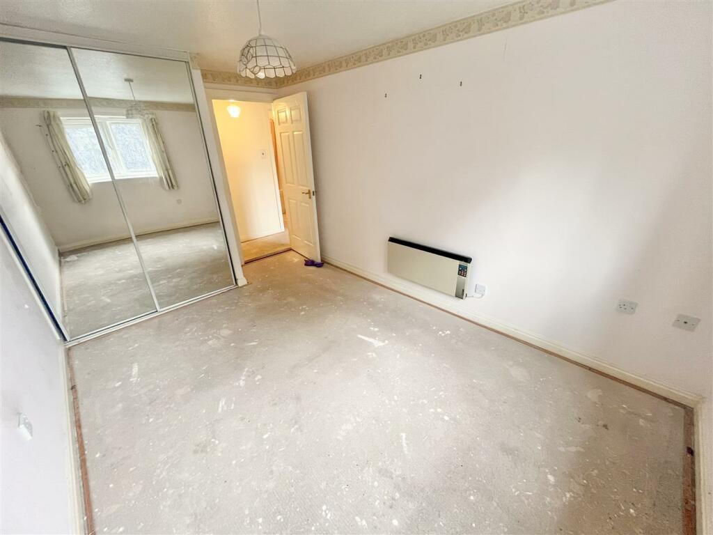 Bedroom 1 Aspect 2