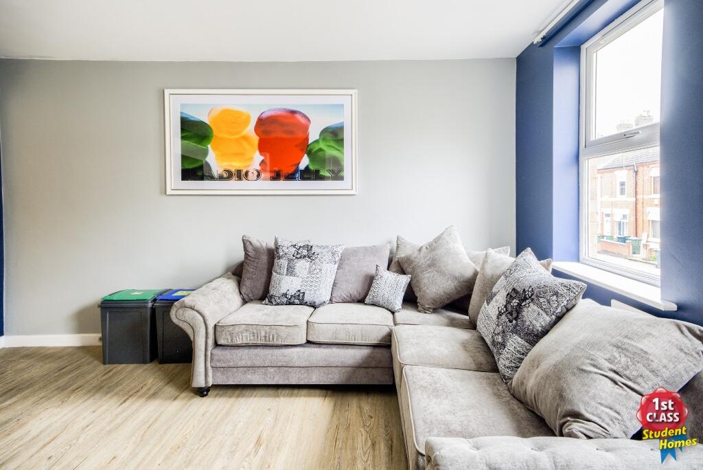Room 11, St. Margaret Road, Coventry, West Midlands, CV1