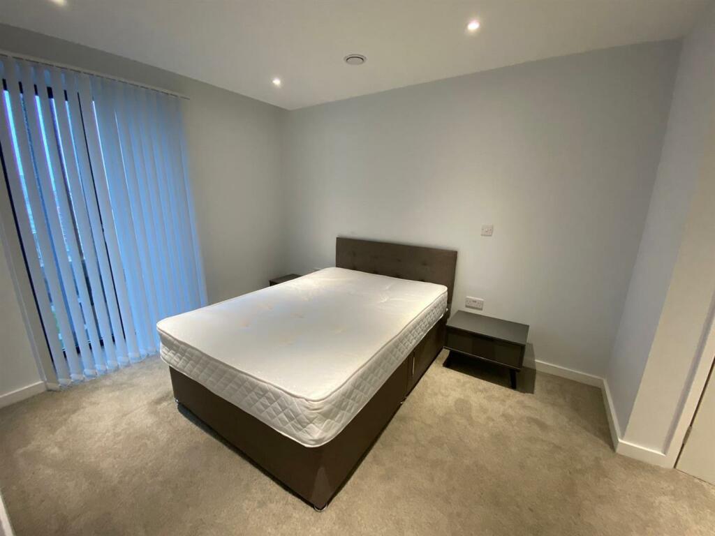 WhatsApp Image 2025-01-08 at 16.30.35 (1).jpeg