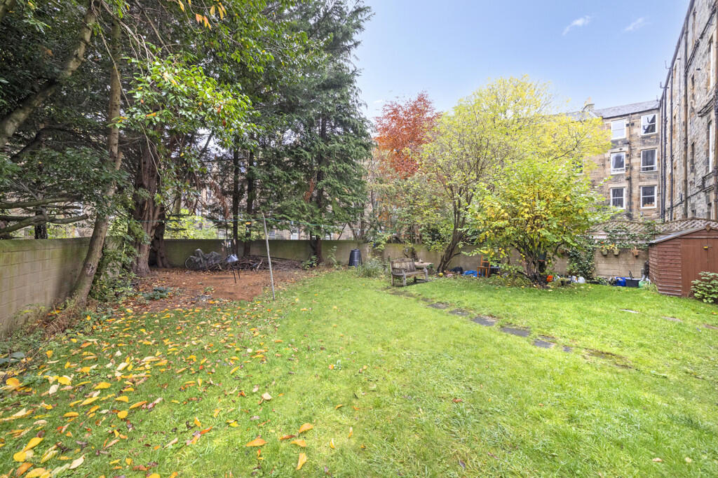 Garden - 2 (PF2) Drumdryan Street