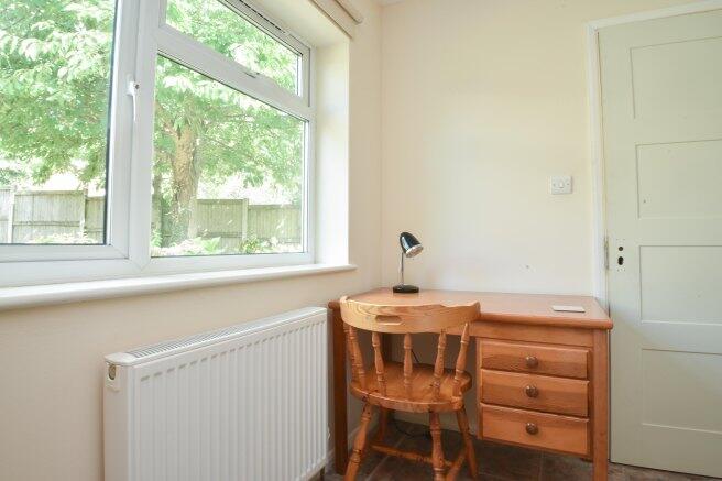 westerham-close-ct2-7tz-913131