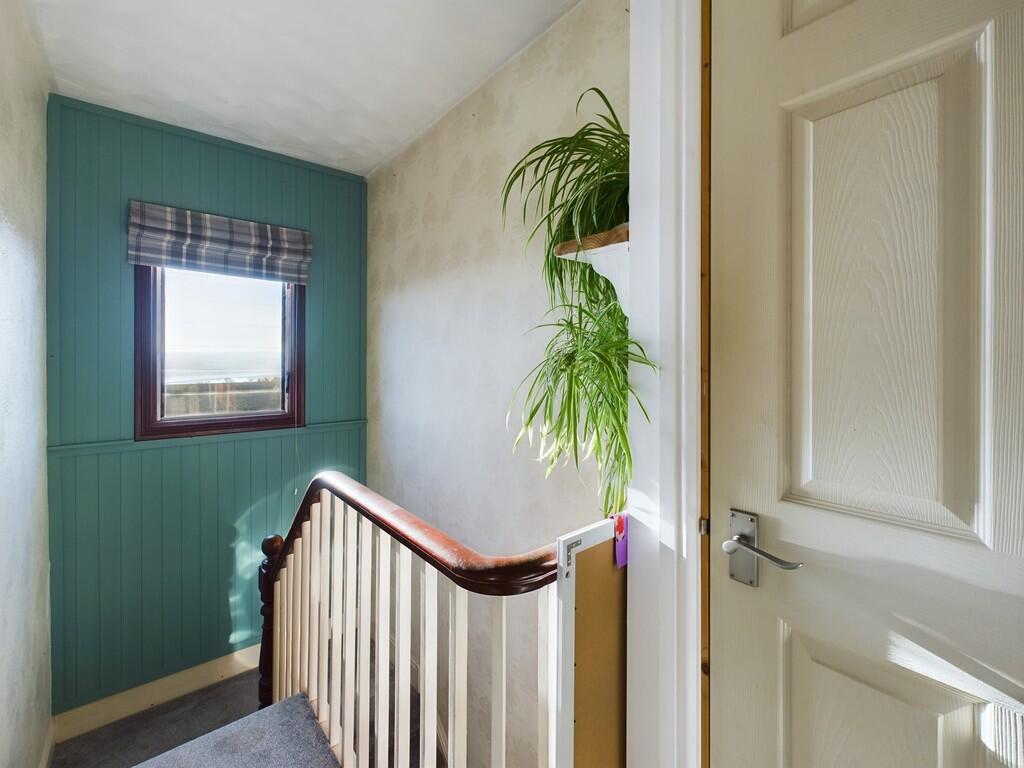 CAM03974G0-PR0090...