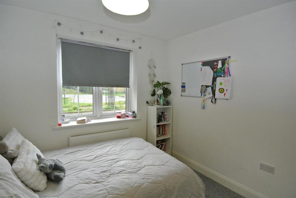 Bedroom 2 new.JPG