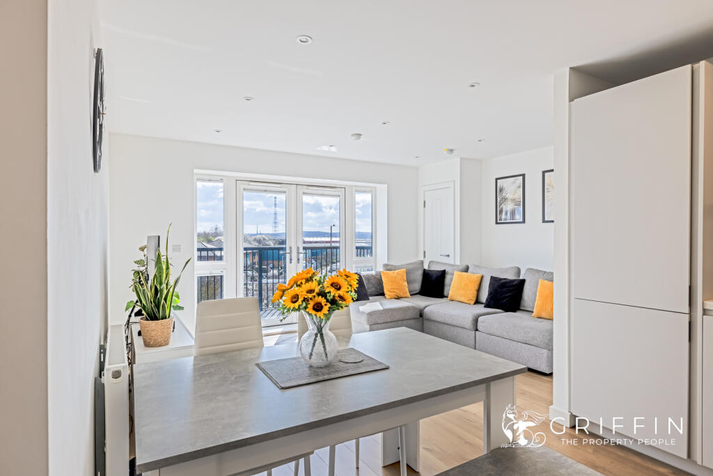 Lounge, Kitchen &amp; Dining