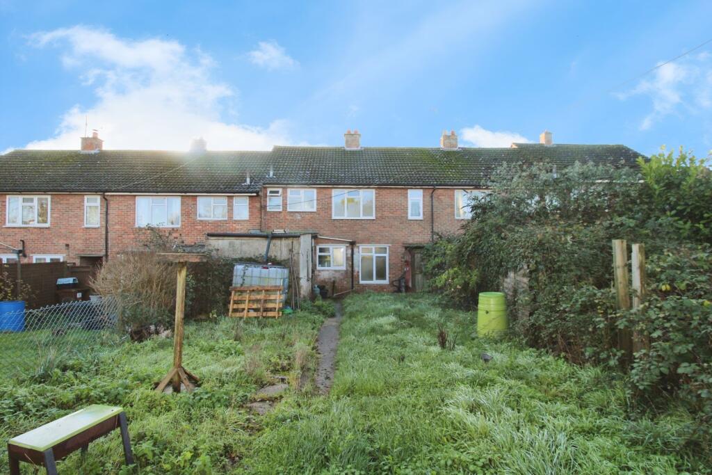 Reids Piece, Purton, SN5