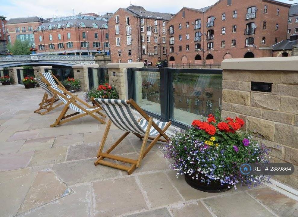 Riverside Terrace