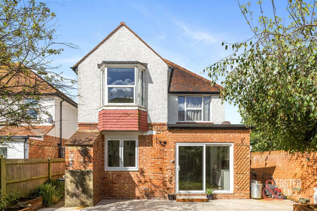 Braemore Road, 77-021.jpg