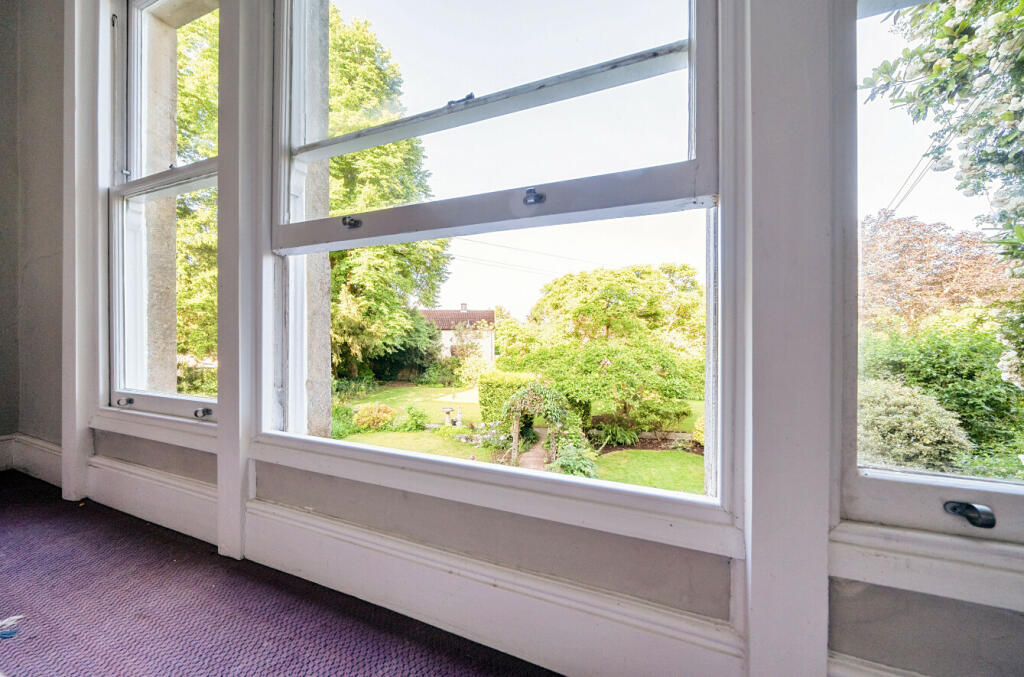 Communal Sun Room - overlooking the gardens